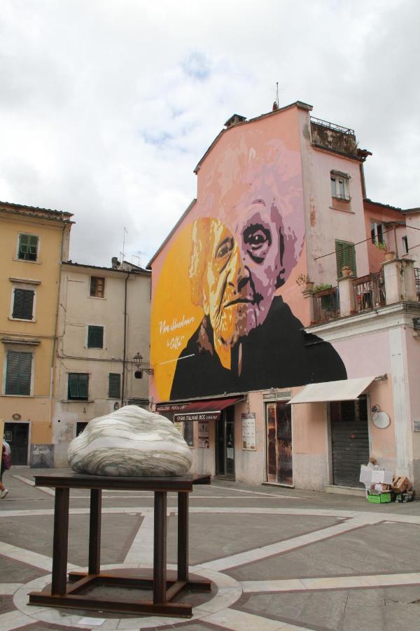 La Porta Sui Monti Di Luna Carrara Exterior photo